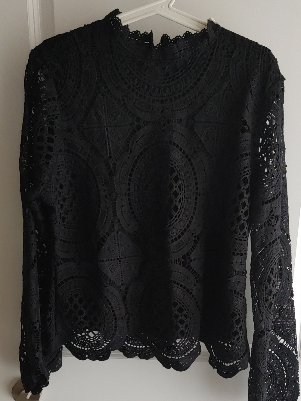 Ultra Pink Black Crochet Lace Long Sleeve Blouse